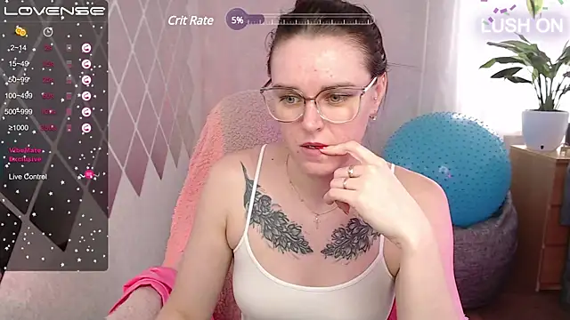 Snapshot of Bella__Swoon chatting on 02-21-25, 07:56 Bella Swoon online show from 02-21-25, 07:56