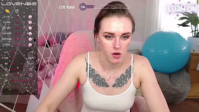 Snapshot of Bella__Swoon chatting on 03-18-25, 11:11 Bella Swoon online show from 03-18-25, 11:11