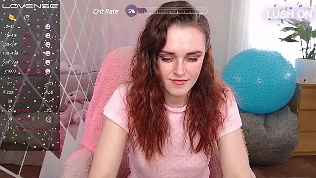 Snapshot of Bella__Swoon chatting on 03-18-25, 07:12 Bella Swoon online show from 03-18-25, 07:12