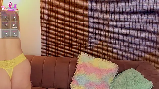ariana cross online show from 05-28-26, 01:28