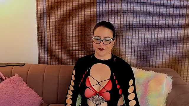 ariana cross online show from 03-22-26, 01:45