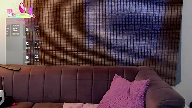 ariana cross online show from 09-18-25, 12:52