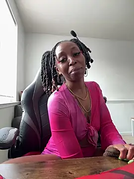 LeyaHoneybuns online show from 02-10-26, 04:39