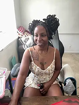 LeyaHoneybuns online show from 04-08-26, 04:08