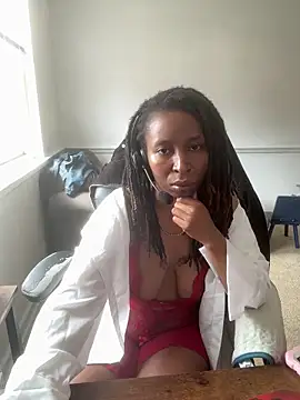 LeyaHoneybuns online show from 03-25-26, 03:55