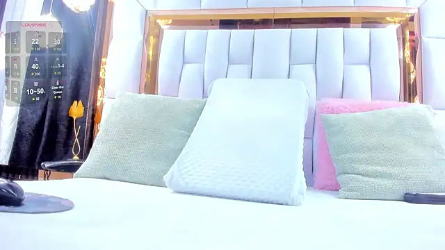 RileySweett online show from 11-28-25, 11:43