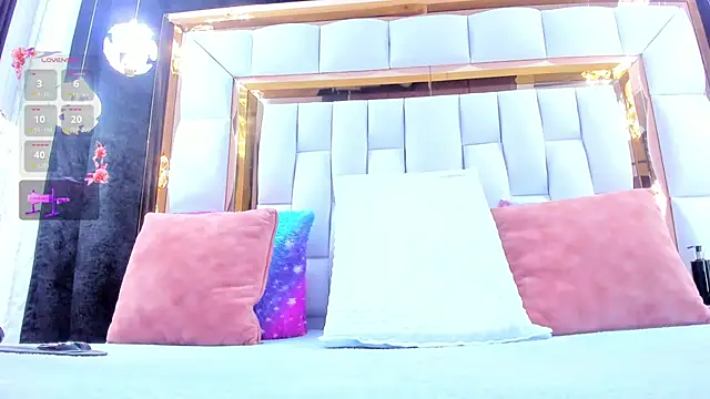 RileySweett online show from 03-24-26, 11:54