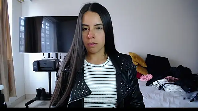 Snapshot of Mariam_Gomezxxx chatting on 09-10-25, 04:06 Mariam Gomezxxx online show from 09-10-25, 04:06