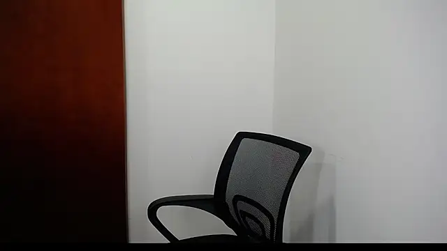 Snapshot of Mariam_Gomezxxx chatting on 12-15-25, 11:10 Mariam Gomezxxx online show from 12-15-25, 11:10