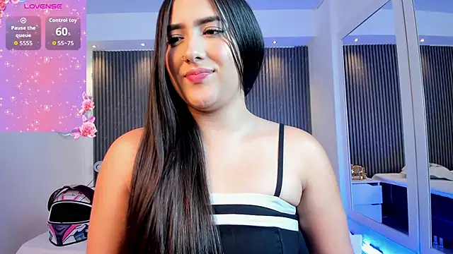 paulina sweett  online show from 02-07-26, 12:13