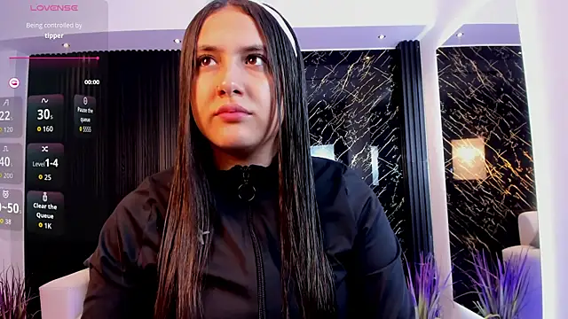 Snapshot of paulina_sweett_ chatting on 07-15-26, 12:23 paulina sweett online show from 07-15-26, 12:23