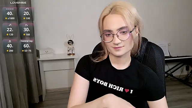 CuteYukiKun online show from 02-23-26, 10:54