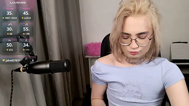 CuteYukiKun online show from 02-11-26, 03:39