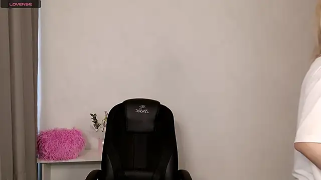 CuteYukiKun online show from 02-13-26, 08:36