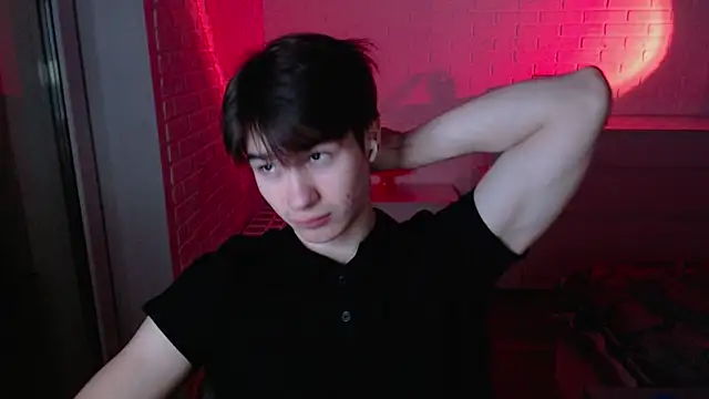 MarkusDean online show from 12-19-25, 02:37