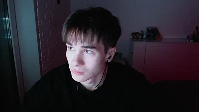 MarkusDean online show from 11-05-25, 04:21