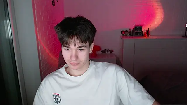 MarkusDean online show from 11-23-25, 02:38