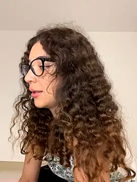 uniquerossie online show from 01-08-26, 07:58