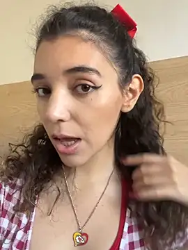 uniquerossie online show from 11-05-25, 01:36