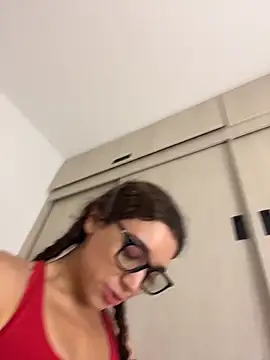 uniquerossie online show from 02-10-26, 07:07