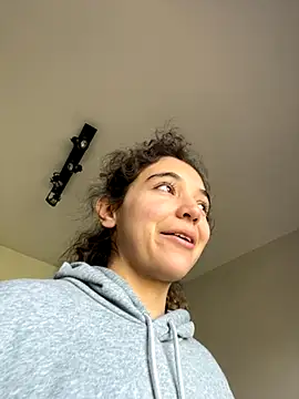 uniquerossie online show from 11-10-25, 10:09