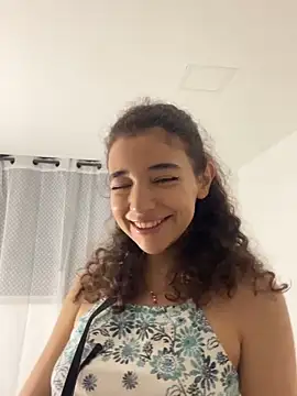 uniquerossie online show from 12-03-25, 07:41