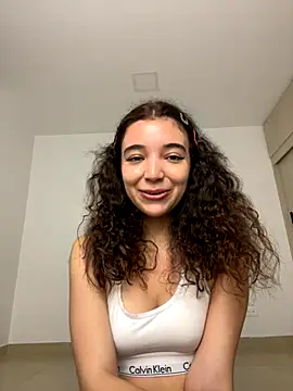 uniquerossie online show from 12-01-25, 08:48