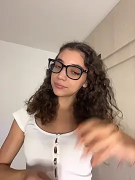 uniquerossie online show from 02-09-26, 07:06