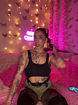 Chachou000 online show from 03-17-25, 07:58