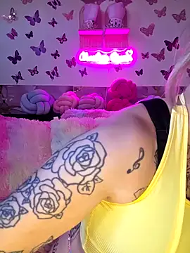 Chachou000 online show from 05-29-26, 06:03