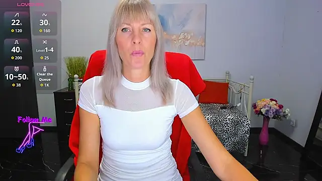Snapshot of Anita_Tayson chatting on 09-10-25, 06:01 Anita Tayson online show from 09-10-25, 06:01