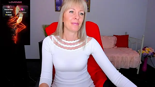 Snapshot of Anita_Tayson chatting on 03-11-25, 07:03 Anita Tayson online show from 03-11-25, 07:03