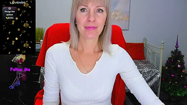 Anita Tayson online show from 12-21-25, 07:21