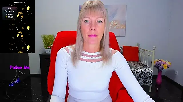 Snapshot of Anita_Tayson chatting on 10-19-25, 05:54 Anita Tayson online show from 10-19-25, 05:54