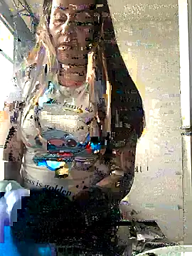 LuisaFernanda170823 online show from 04-16-26, 08:31