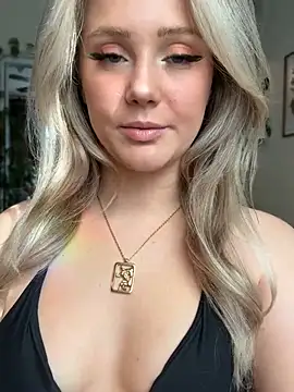 lexi luv online show from 01-17-25, 06:12