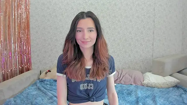 crystalnut online show from 02-04-25, 04:15
