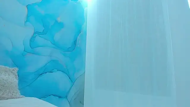 crystalnut online show from 05-18-26, 03:39