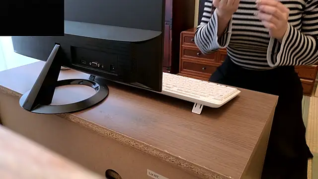 Kakushi dori online show from 12-17-25, 04:50