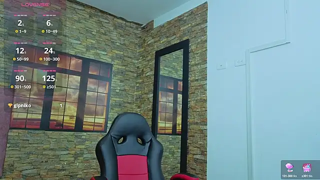 daniela xue online show from 11-22-25, 11:47