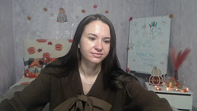 KaraCriegs online show from 11-16-25, 07:18