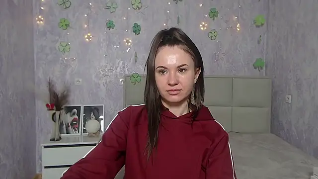 Snapshot of KaraCriegs chatting on 03-16-25, 01:49 KaraCriegs online show from 03-16-25, 01:49