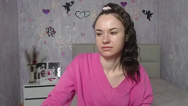 Snapshot of KaraCriegs chatting on 03-03-25, 04:10 KaraCriegs online show from 03-03-25, 04:10
