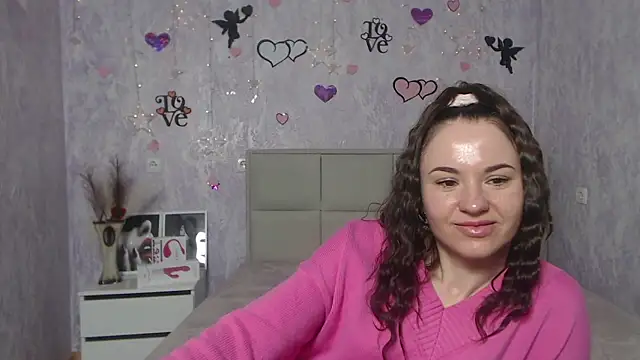 Snapshot of KaraCriegs chatting on 03-02-25, 09:52 KaraCriegs online show from 03-02-25, 09:52