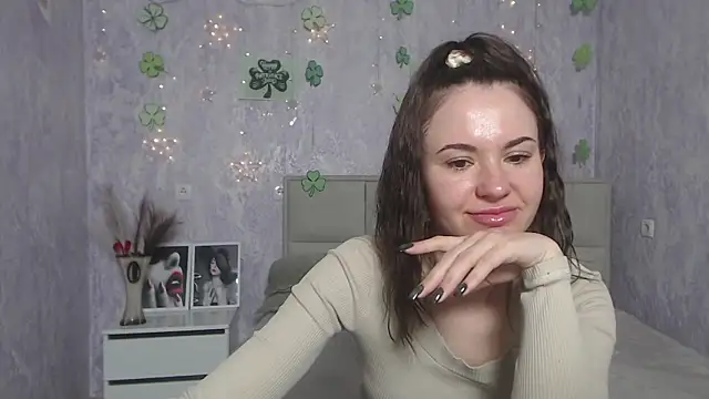 Snapshot of KaraCriegs chatting on 03-14-25, 05:16 KaraCriegs online show from 03-14-25, 05:16