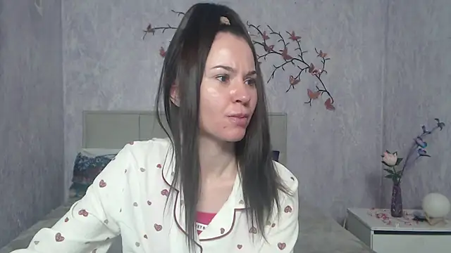 KaraCriegs online show from 03-03-26, 06:26