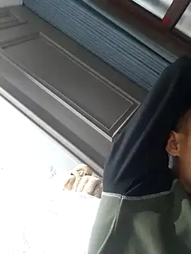 Xpj123 online show from 10-23-25, 02:38