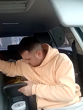 LucianM6 online show from 11-17-25, 09:46