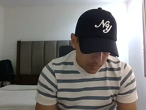Bamban1419  online show from 06-10-26, 05:58
