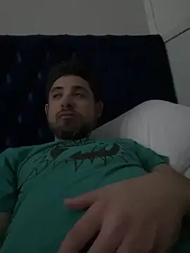 Snapshot of caliguy37 chatting on 02-19-25, 05:38 caliguy37 online show from 02-19-25, 05:38